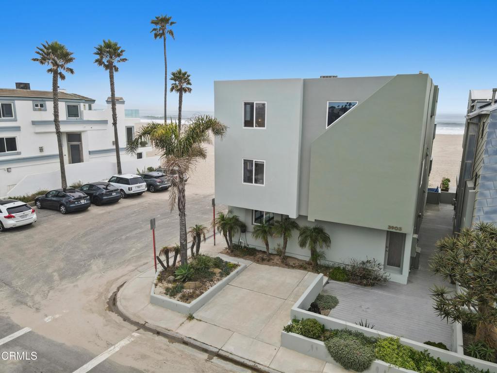 3903 Ocean Drive