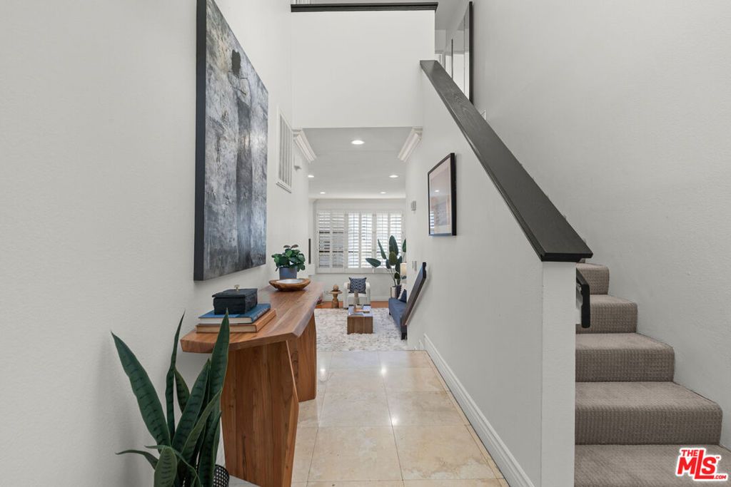 Photo of 11636 Montana Avenue #107, Los Angeles, CA 90049 (MLS # 25602055)