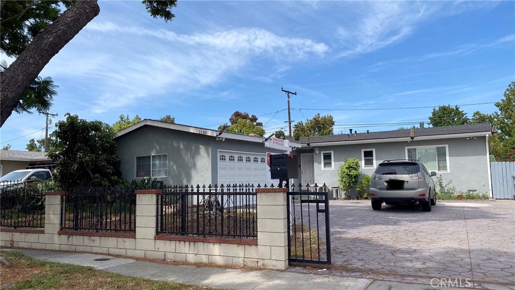 1130 S Douglas Street, Santa Ana CA 92704