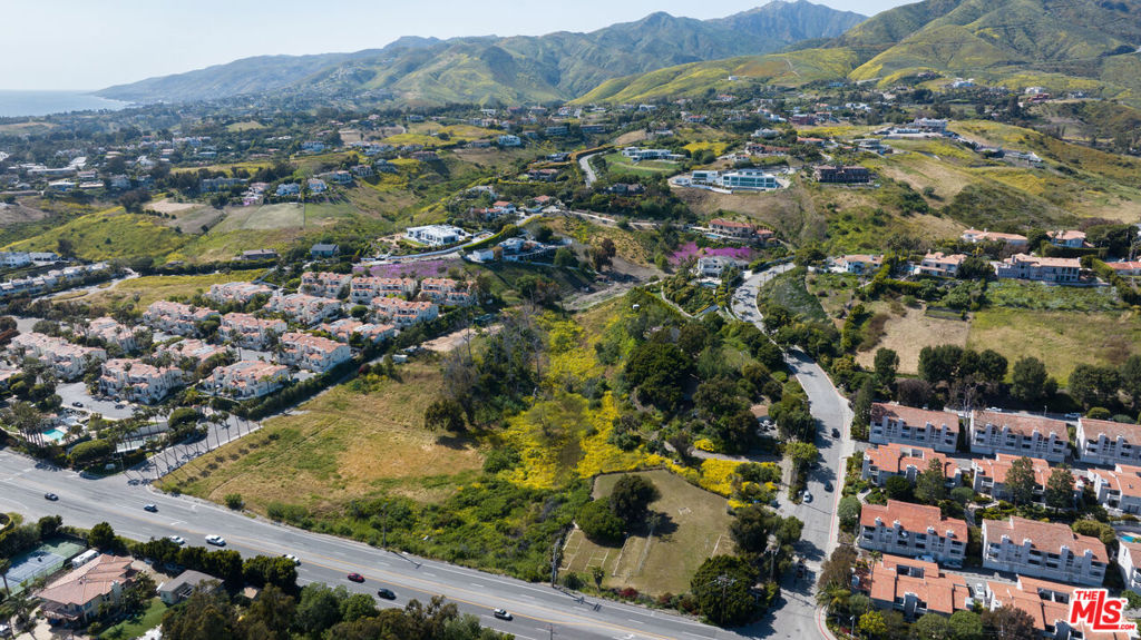 28517 Pacific Coast Highway