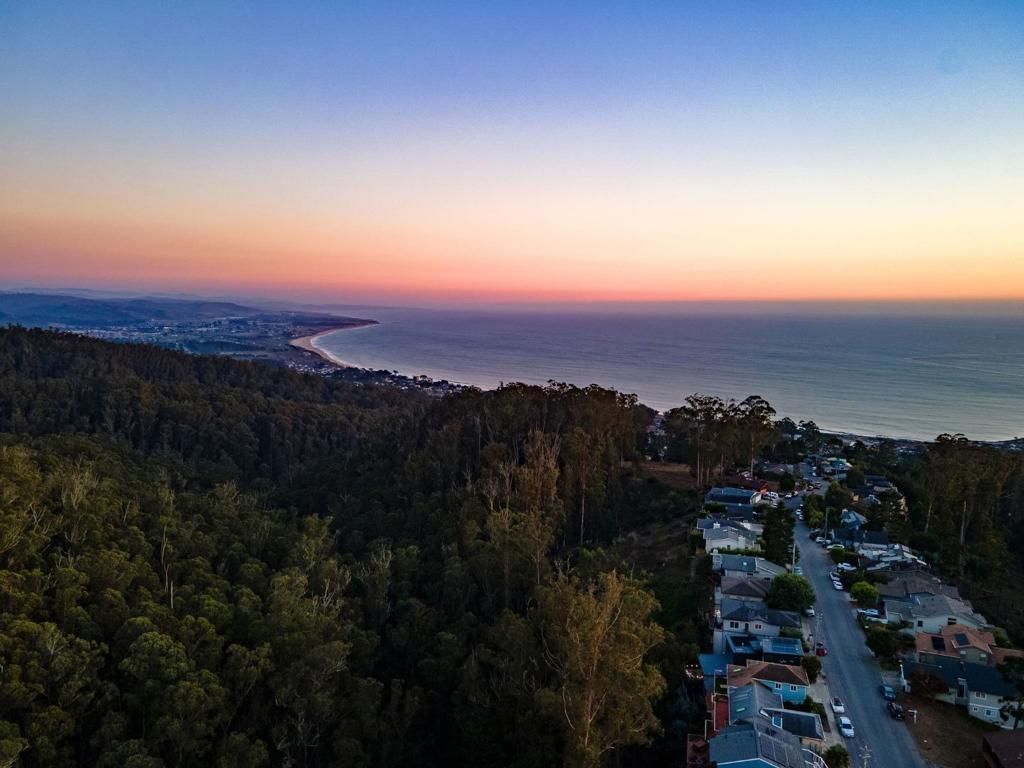 Photo of 107 Dolphine Avenue, El Granada, CA 94018 (MLS # ML82022608)