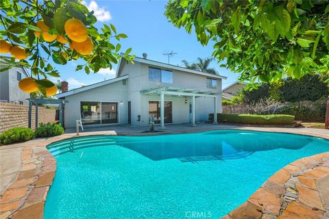 13561 Dean Street Tustin CA 92780