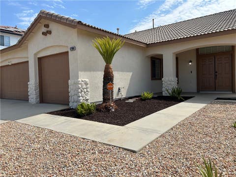 Photo of 12260 Via De Palmas DR, Moreno Valley, CA 92555 (MLS # IV26112693)