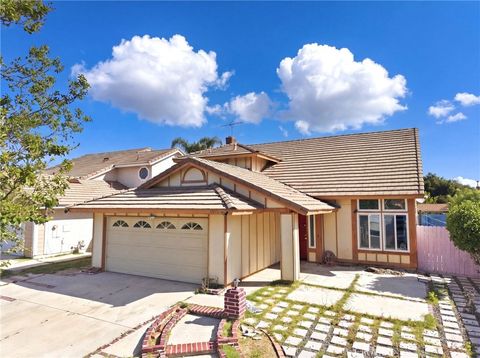 Photo of 1813 Chesapeake Way Way, Corona, CA 92878 (MLS # SR26068670)