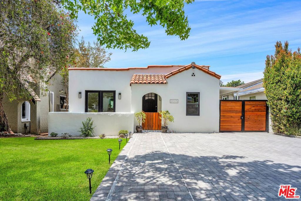 2015 Malcolm Avenue, Los Angeles CA 90025