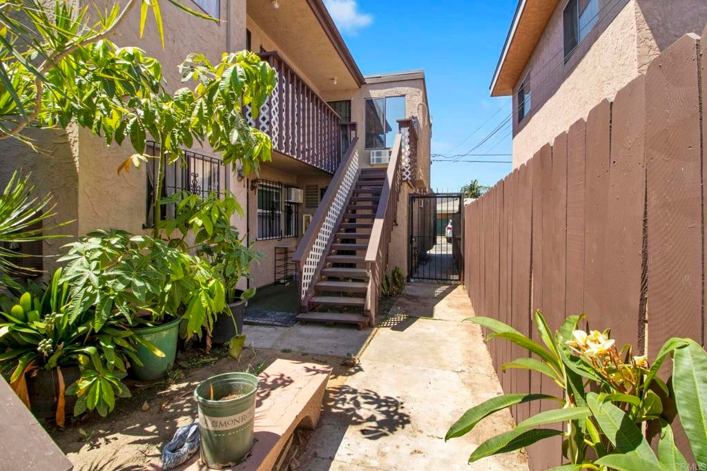 4150 45th Street 7