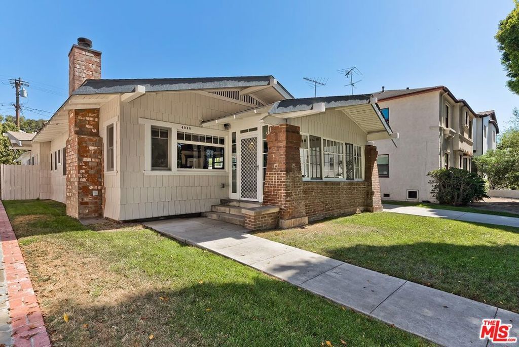 Photo of 4048 Madison Avenue, Culver City, CA 90232 (MLS # 25615419)