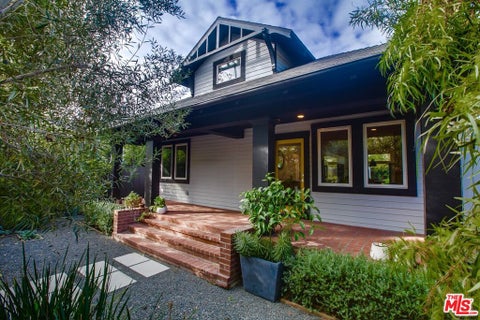 Photo of 663 San Juan Avenue, Los Angeles, CA 90291 (MLS # 26871751)