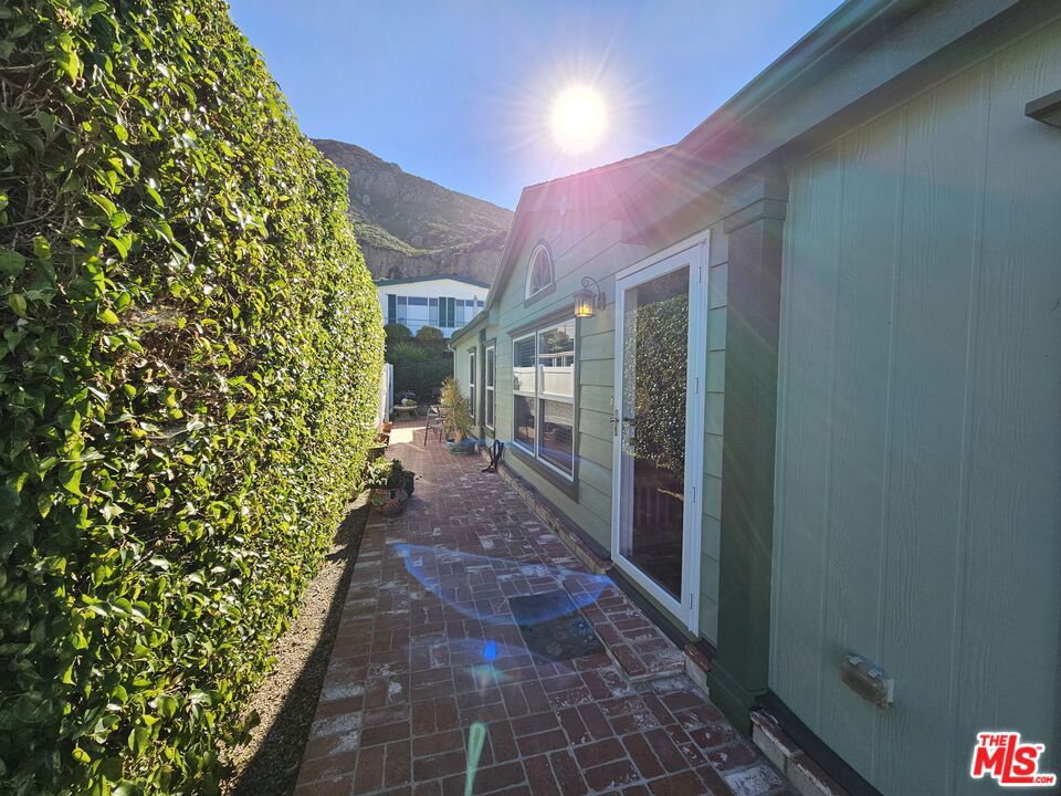 16 Gitana Avenue 160