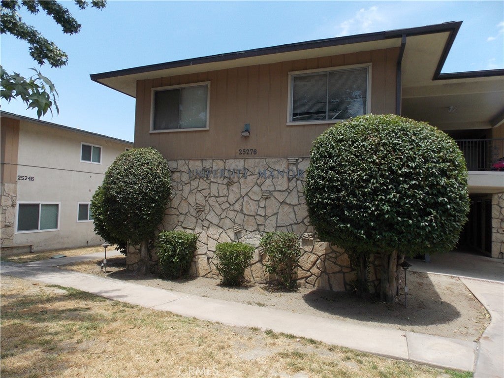 25276 Barton Road 13
