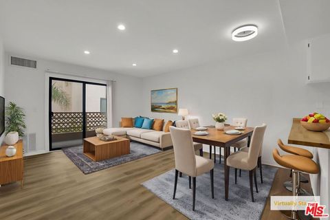 6815 Remmet Avenue 208 Canoga Park CA 91303