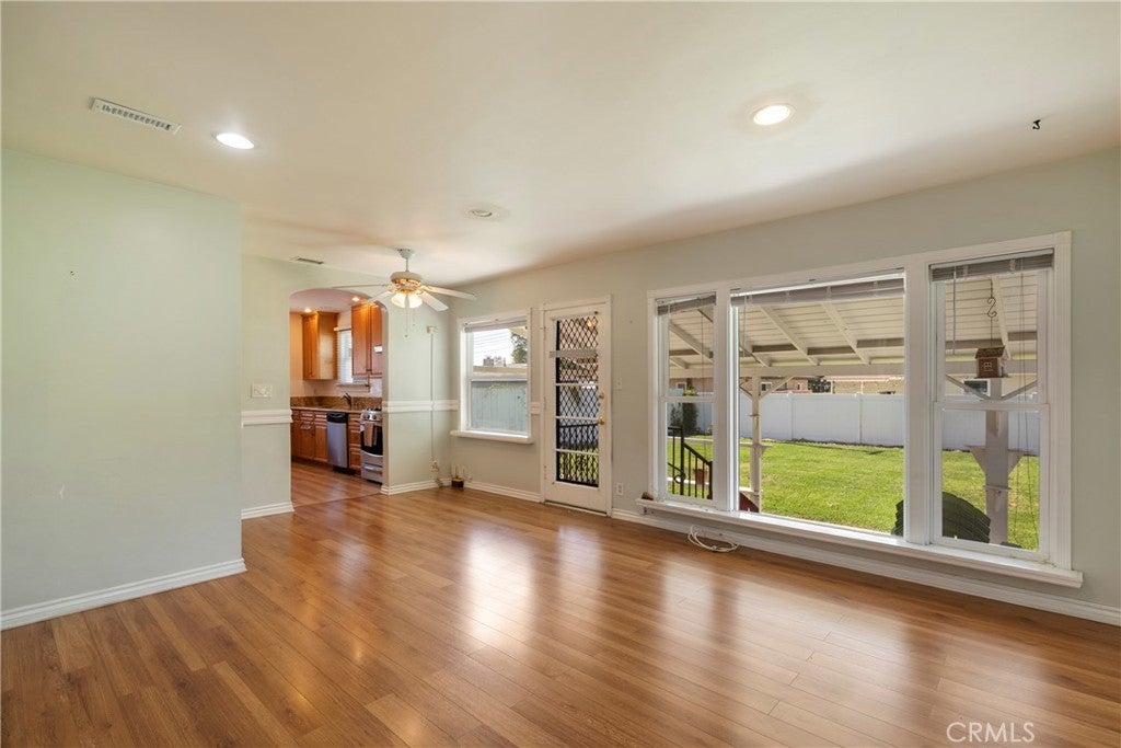 10433 La Serna Drive