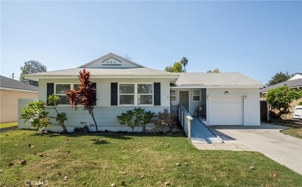 10433 La Serna Drive