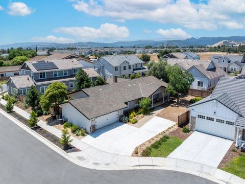 16925 Burgundy Lane Morgan Hill CA 95037