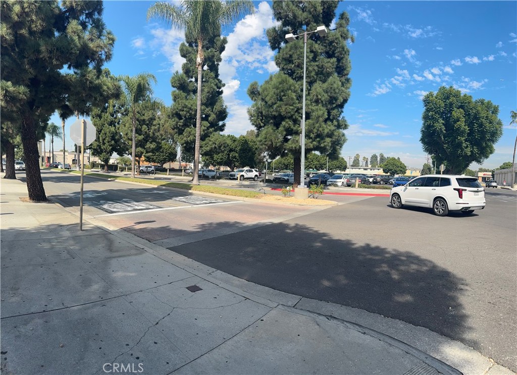 217 Stonewood Street B13