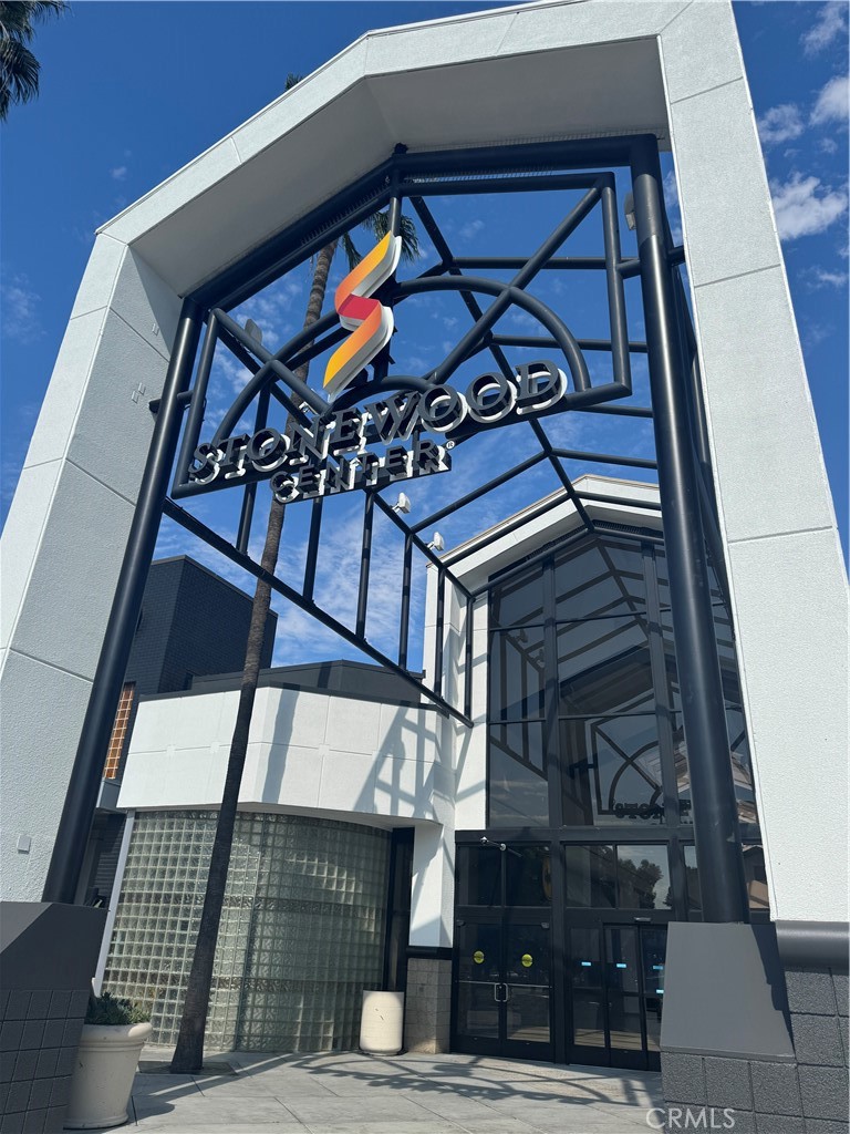 217 Stonewood Street B13