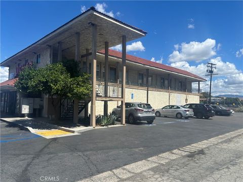 Photo of 151 N Tustin Ave, Tustin, CA 92780 (MLS # TR26081740)