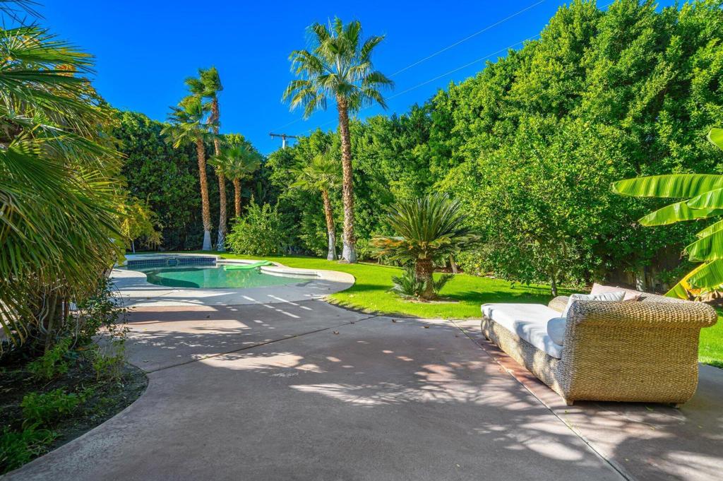 78900 Runaway Bay Drive