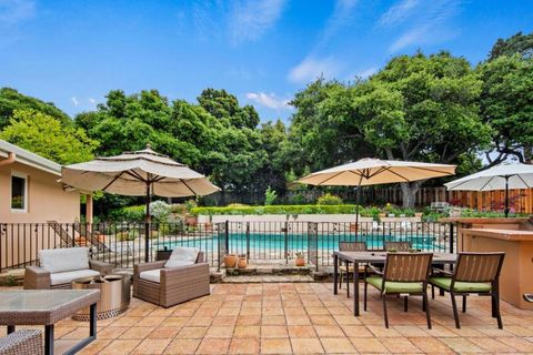 42 Upper Circle Carmel Valley CA 93924