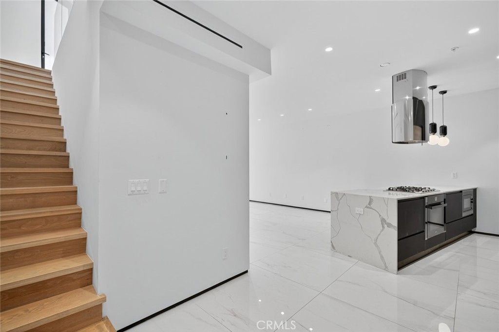 Photo of 1253 N Sweetzer Ave, West Hollywood, CA 90069 (MLS # PW25242015)
