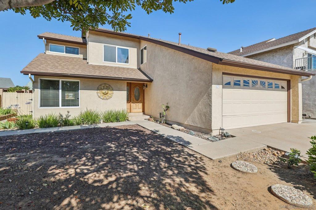 823 Fuchsia Ln