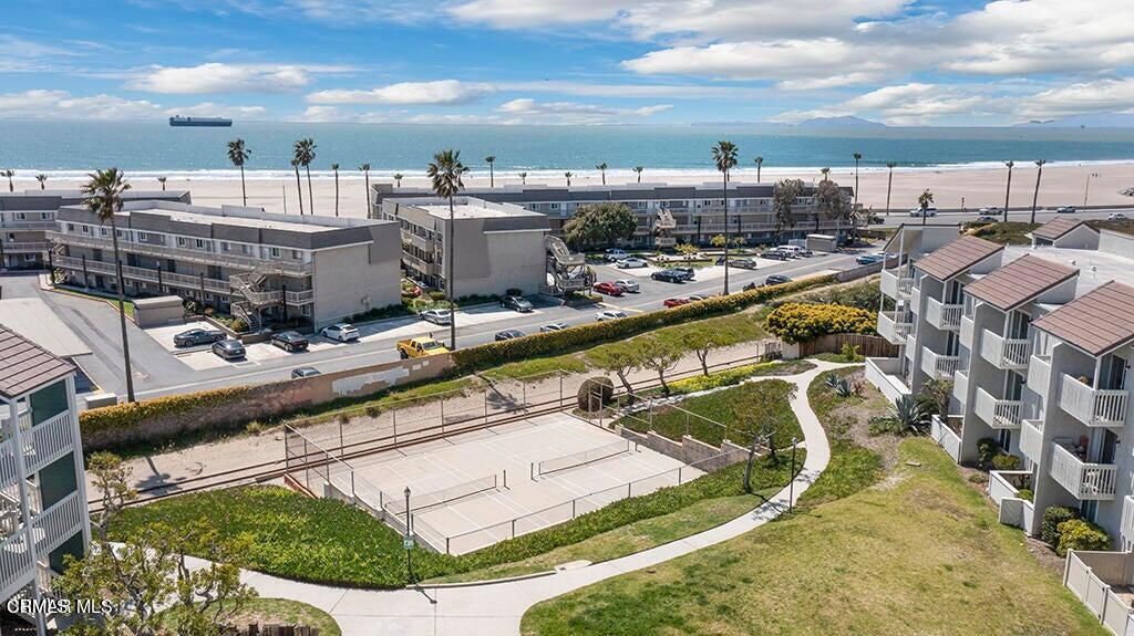 Anacapa View Townhomes - 0300 - Residential