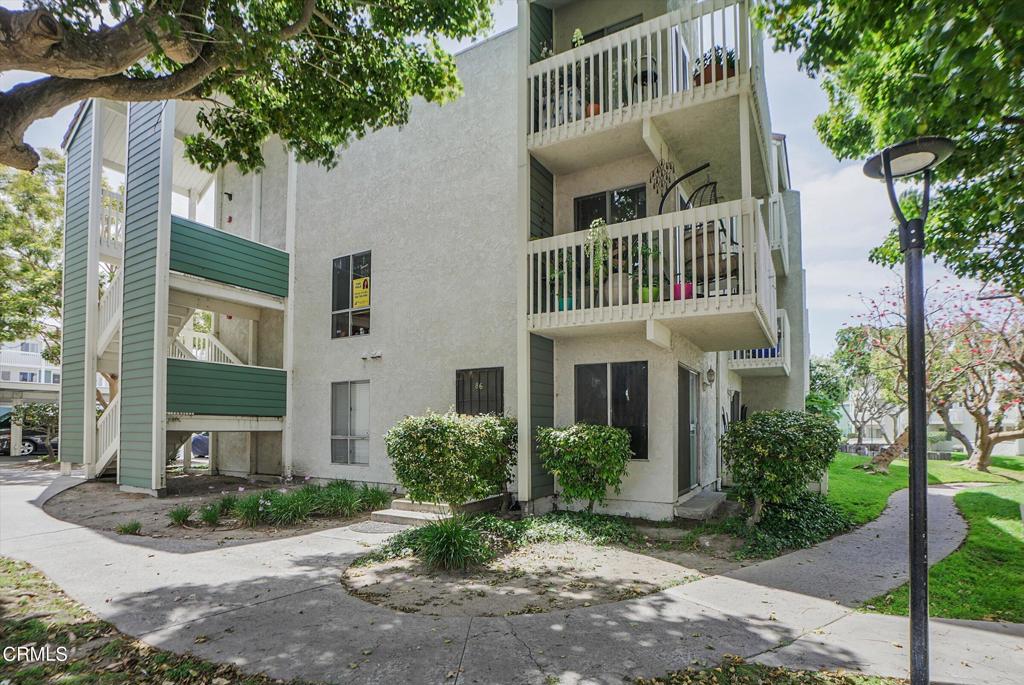 Anacapa View Townhomes - 0300 - Residential