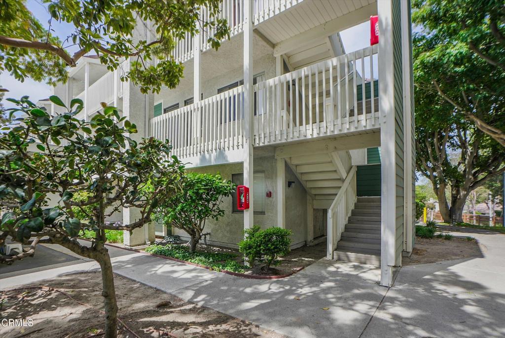 Anacapa View Townhomes - 0300 - Residential