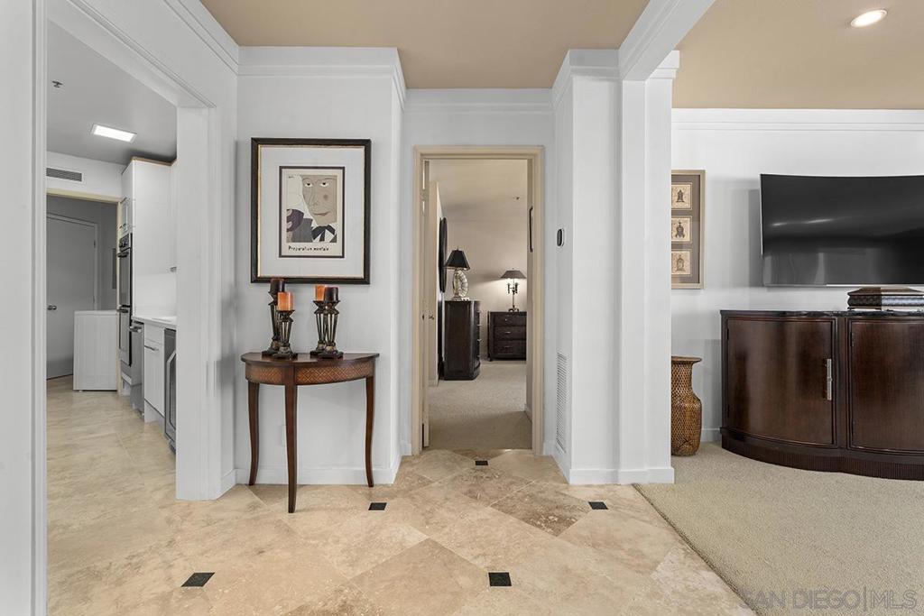 Downtown - Residential Lease