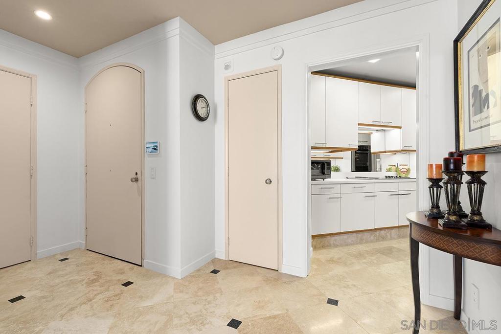Downtown - Residential Lease