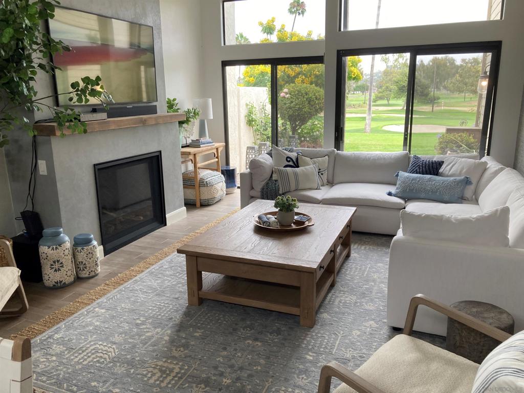 Rancho Santa Fe - Residential Lease