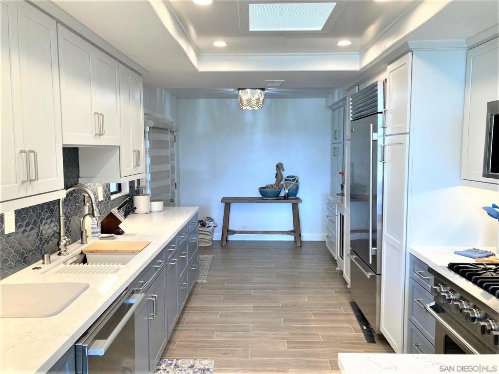Rancho Santa Fe - Residential Lease