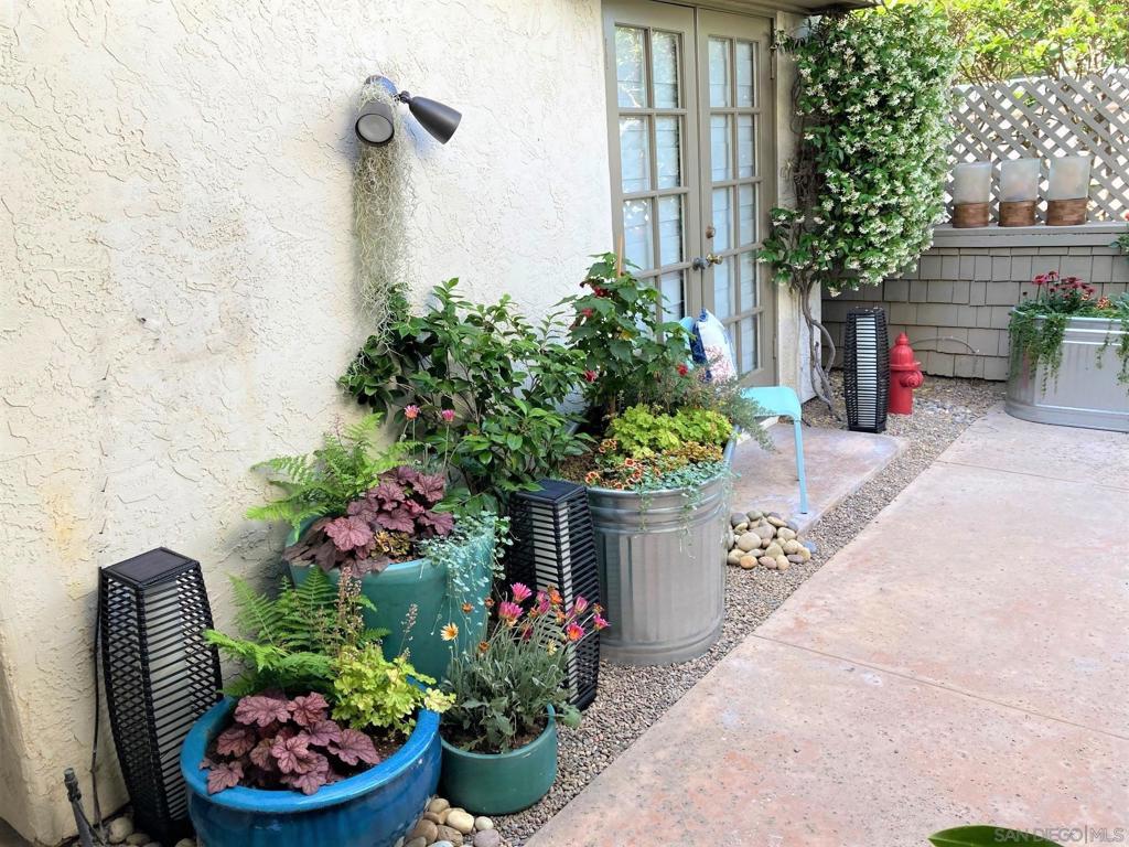 Rancho Santa Fe - Residential Lease