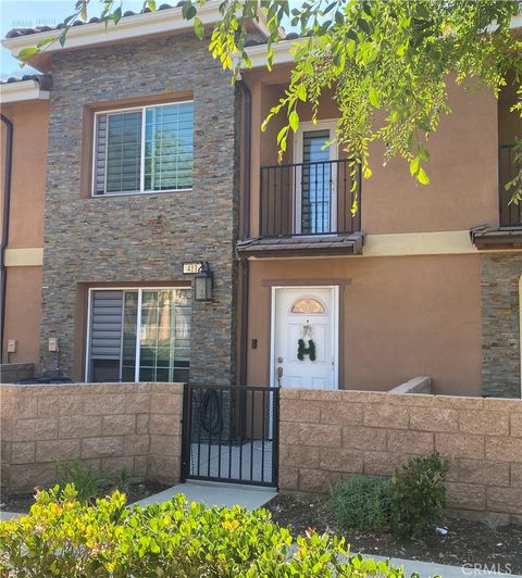 Photo of 16408 Valencia Ave, Fontana, CA 92335 (MLS # CV26080743)