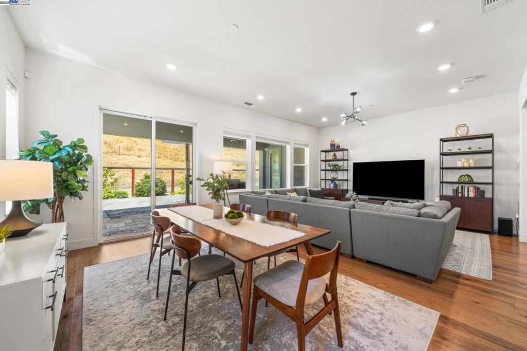 THE PRESERVE - Residential