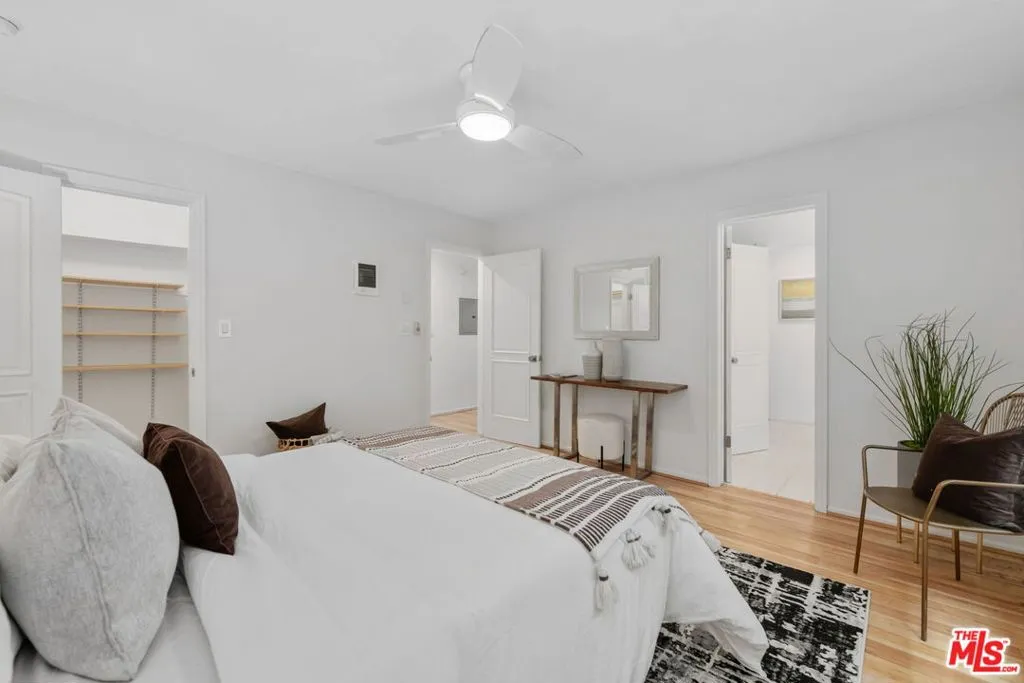 Santa Monica, California 90404, United States, 2 Bedrooms Bedrooms, ,2 BathroomsBathrooms,Residential,Active,156923