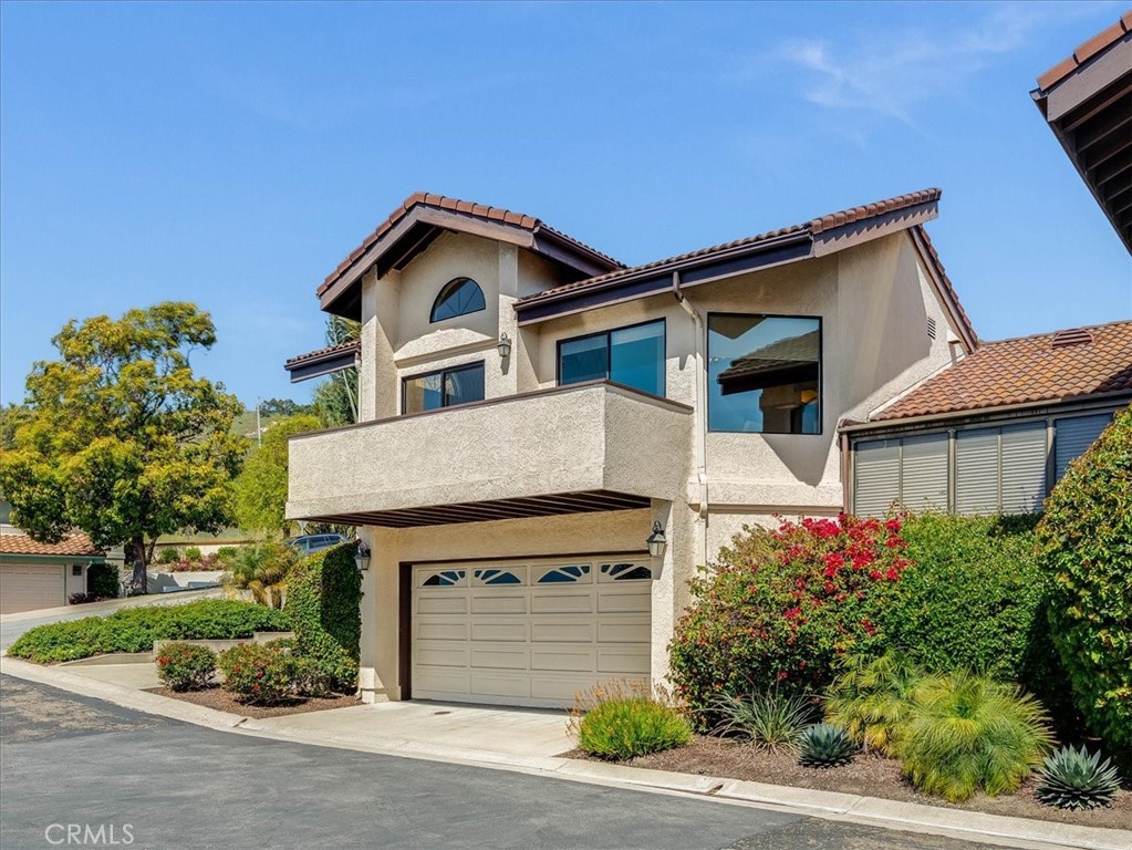 101 Searidge Court