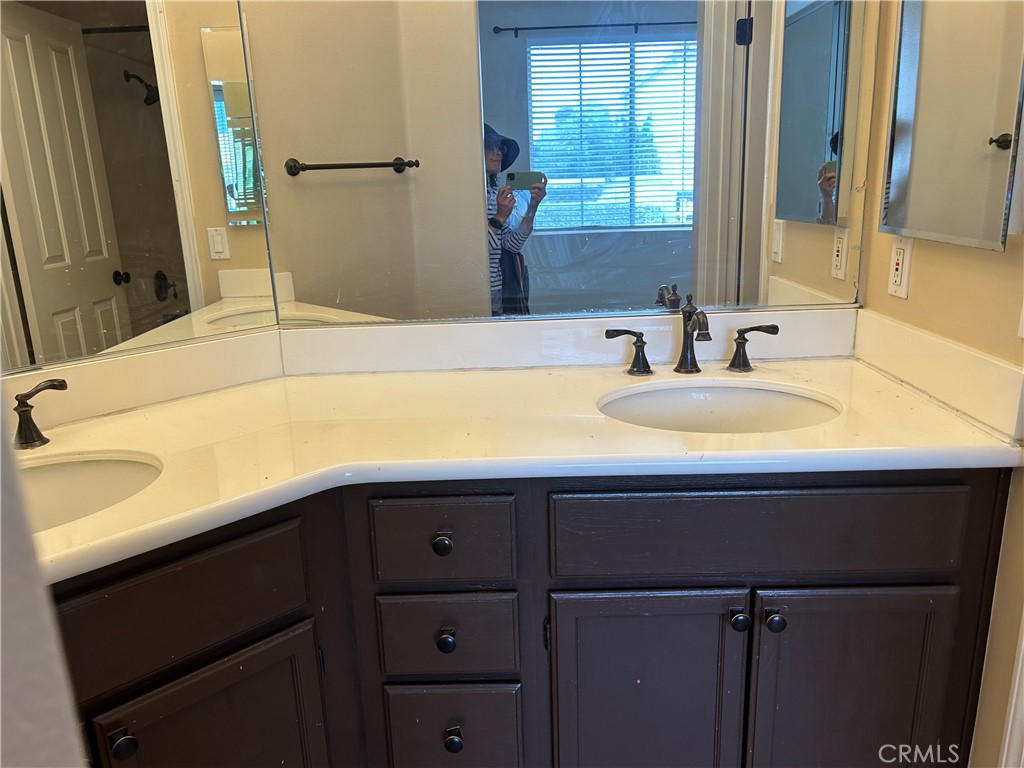 Travilla (TRAV) - Residential Lease