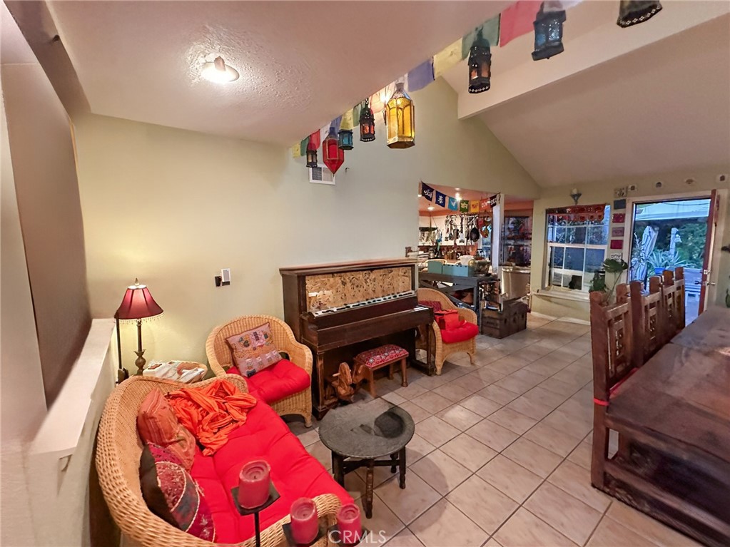 Fountainwood (854) - Residential