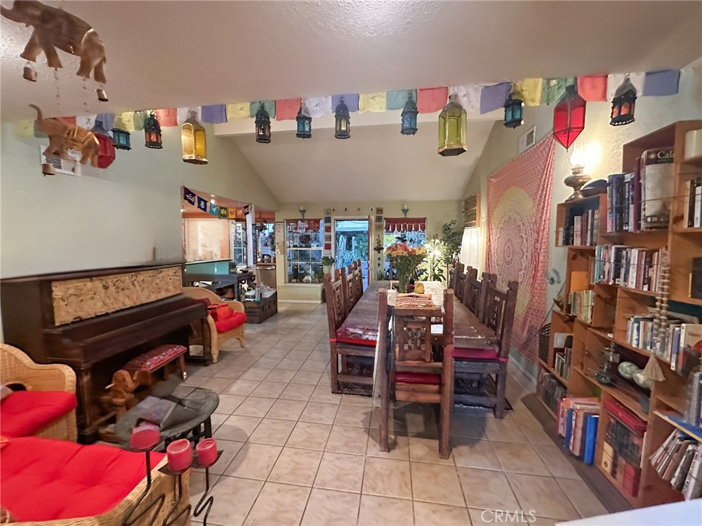 Fountainwood (854) - Residential