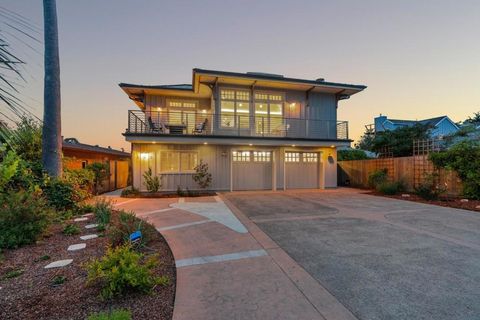 Photo of 185 14th Avenue, Santa Cruz, CA 95062 (MLS # ML82044563)