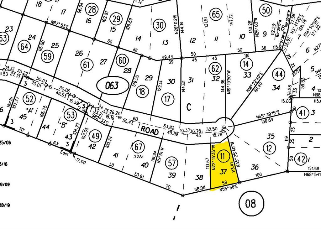 Great opportunity to own your piece of land in Orinda! Check with Orinda Building Department for the possibilities.