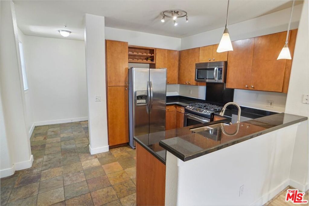 24535 Town Center Drive 6403