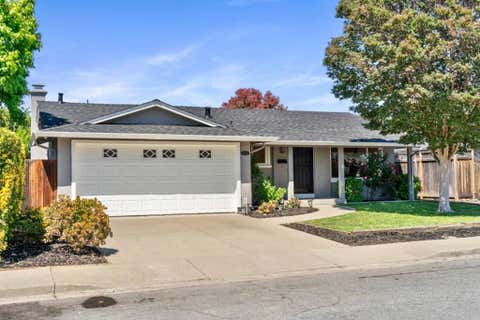 Photo of 34352 Newton Court, Fremont, CA 94555 (MLS # ML82054490)