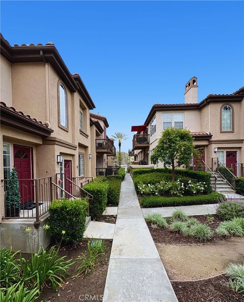 26 Montana Del Lago Drive Rancho Santa Margarita CA 92688