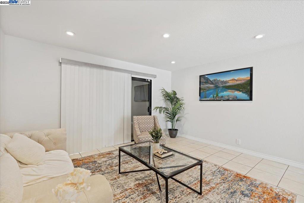 Not Listed - Residential