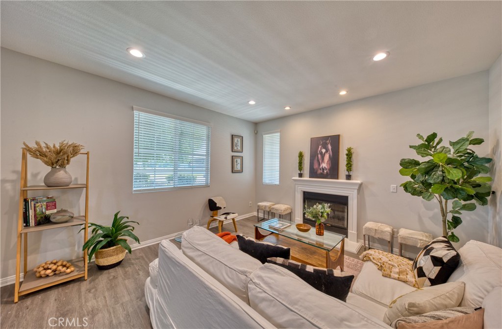 Properties 2 1185 James Lewis Court