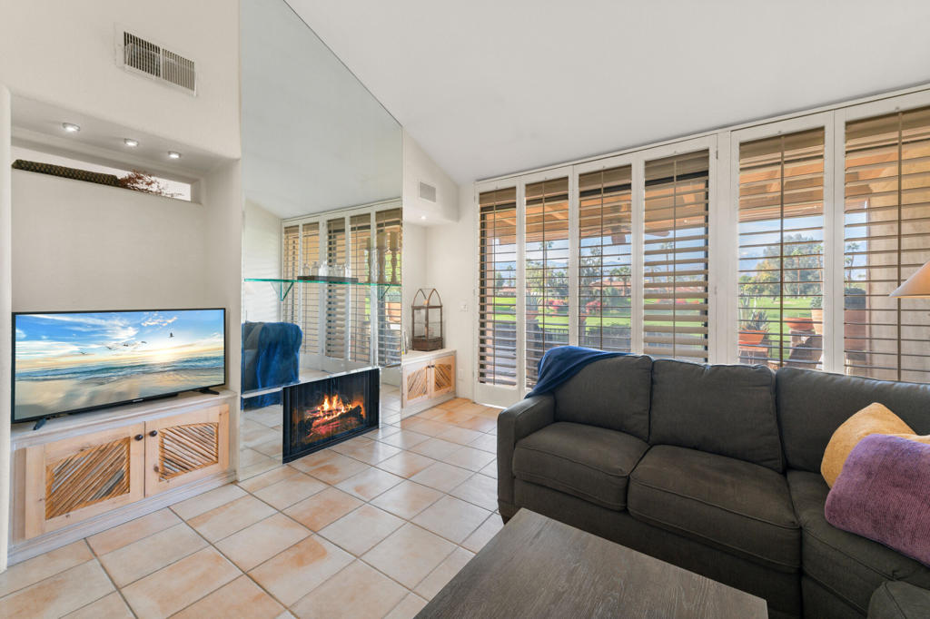 Monterey Country Clu - Residential