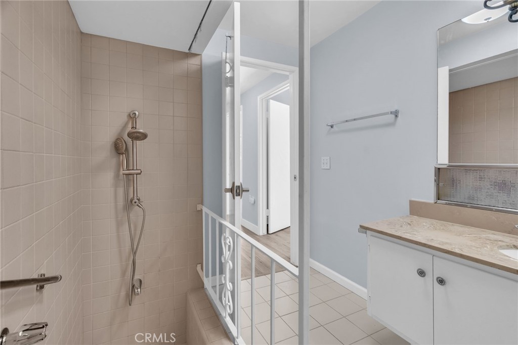 Friendly Valley (FRV) - Residential