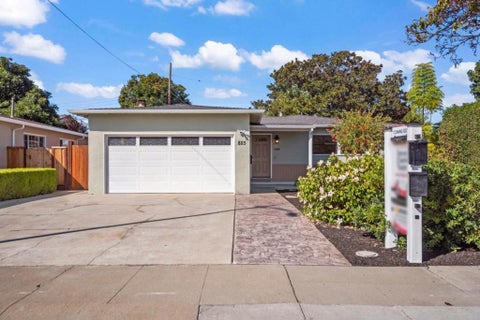 Photo of 885 Coachella Avenue, Sunnyvale, CA 94085 (MLS # ML82062113)